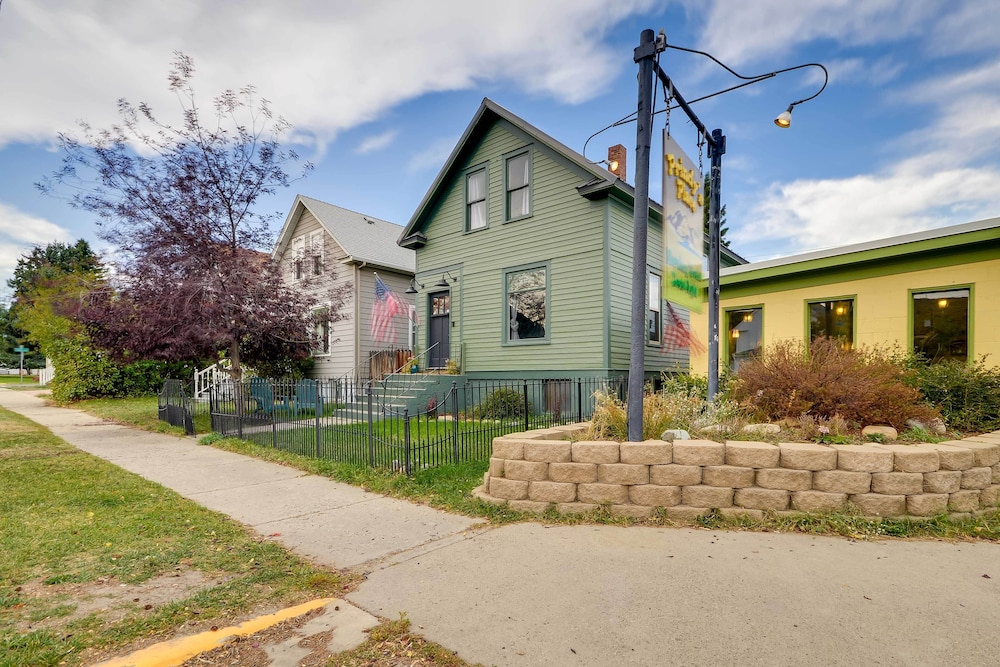Red Lodge Home on Broadway 15 Min to Ski Resort - photo 13