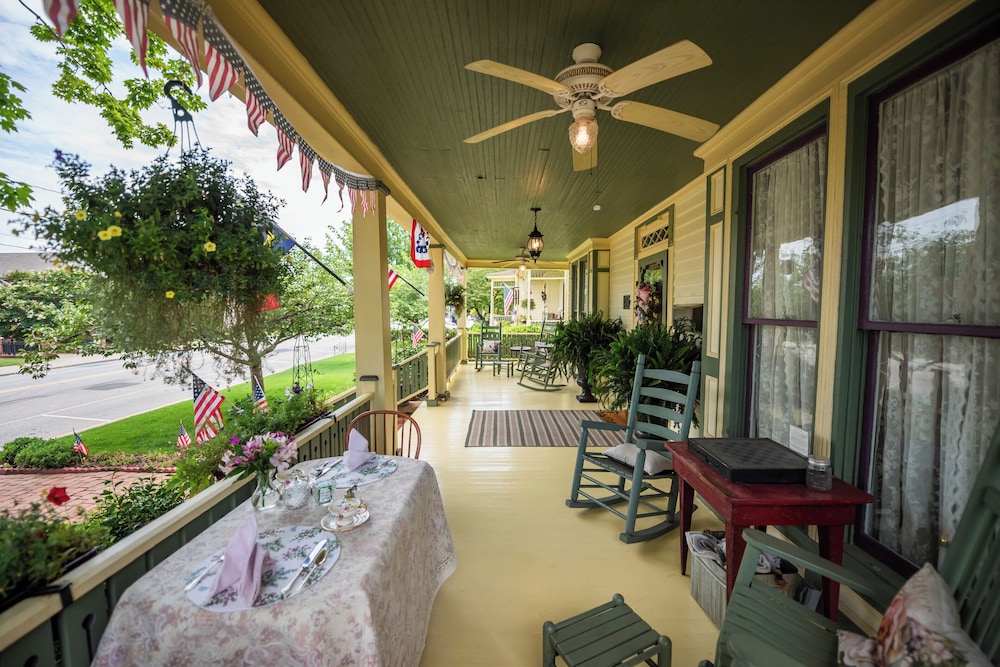 Carrier Houses B&B - photo 61