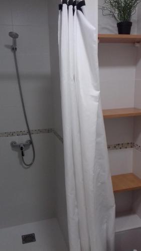 Apartment on Carrer del Dr. Lluch — 4-Star Luxury Hotel in Valencia, Spain