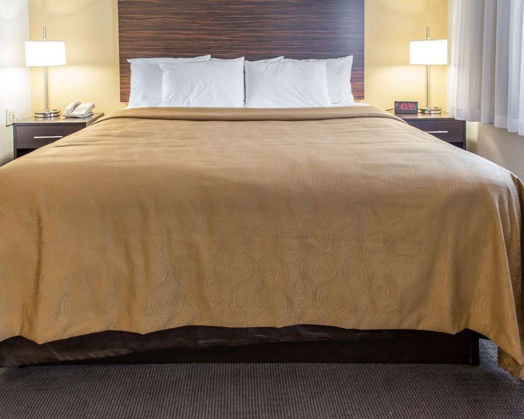 MainStay Suites Pittsburgh Airport - photo 26