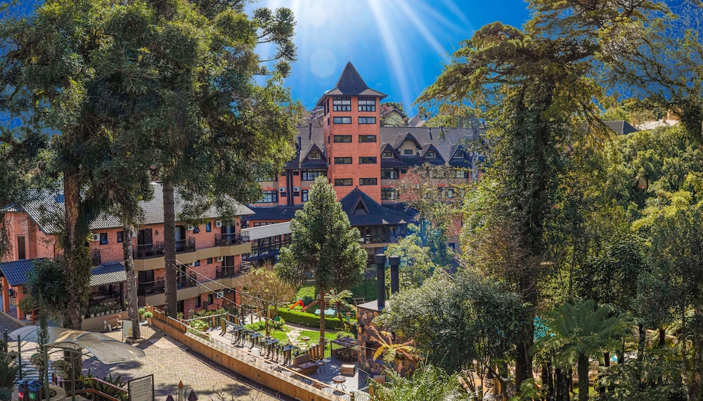 Hotel Recanto da Serra — 4-Star Luxury Hotel in Caxias Do Sul, Brasil