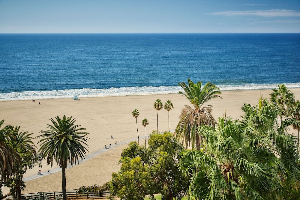 Fairmont Miramar Hotel - photo 112