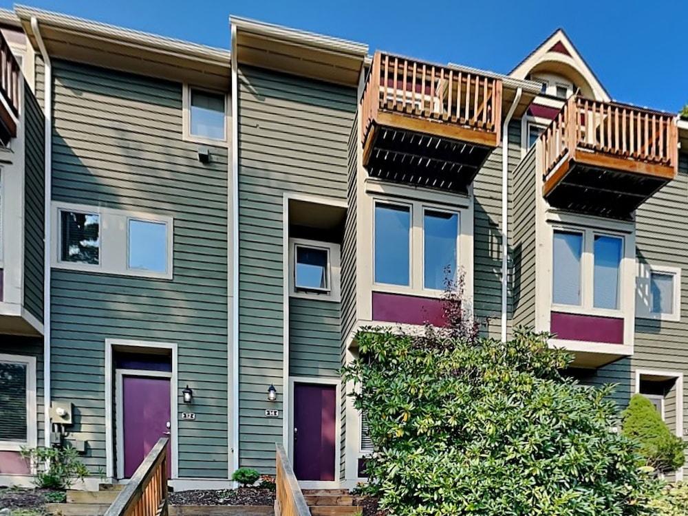 Villages of Wisp 14 Winding Way - featured photo