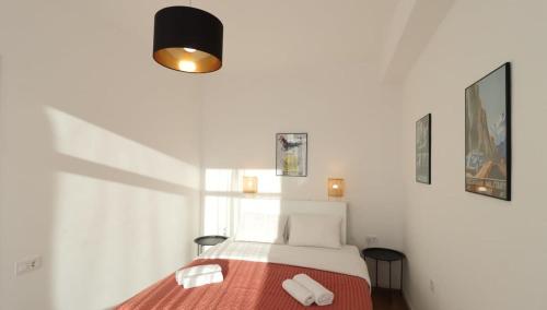 Super Stylish 1BR Apartment Near Fabrica