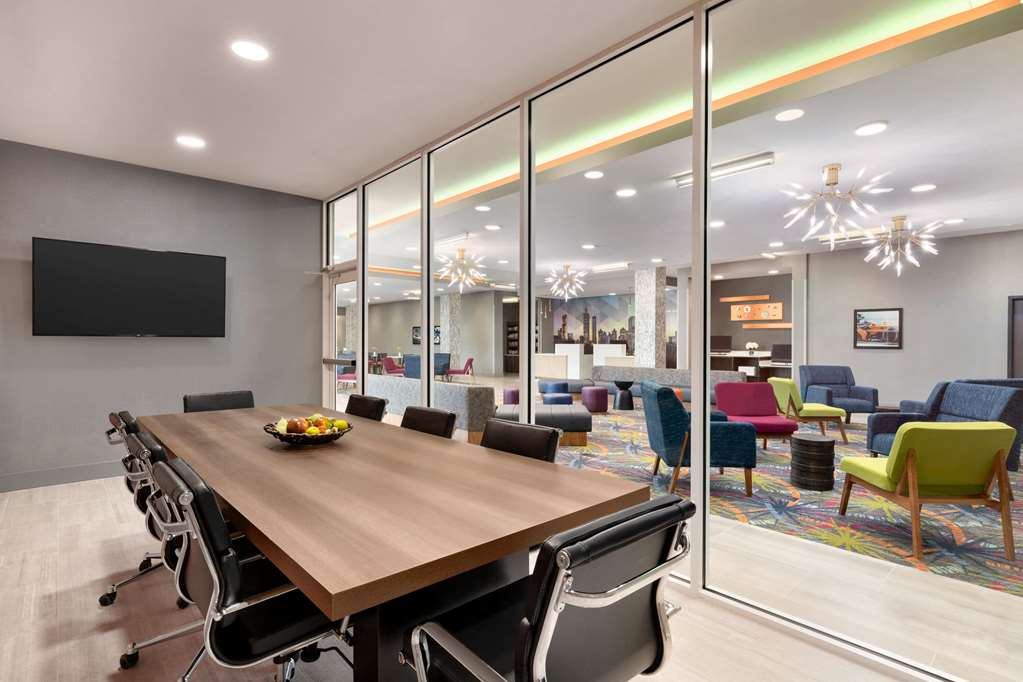 La Quinta Inn & Suites by Wyndham Braselton - photo 60