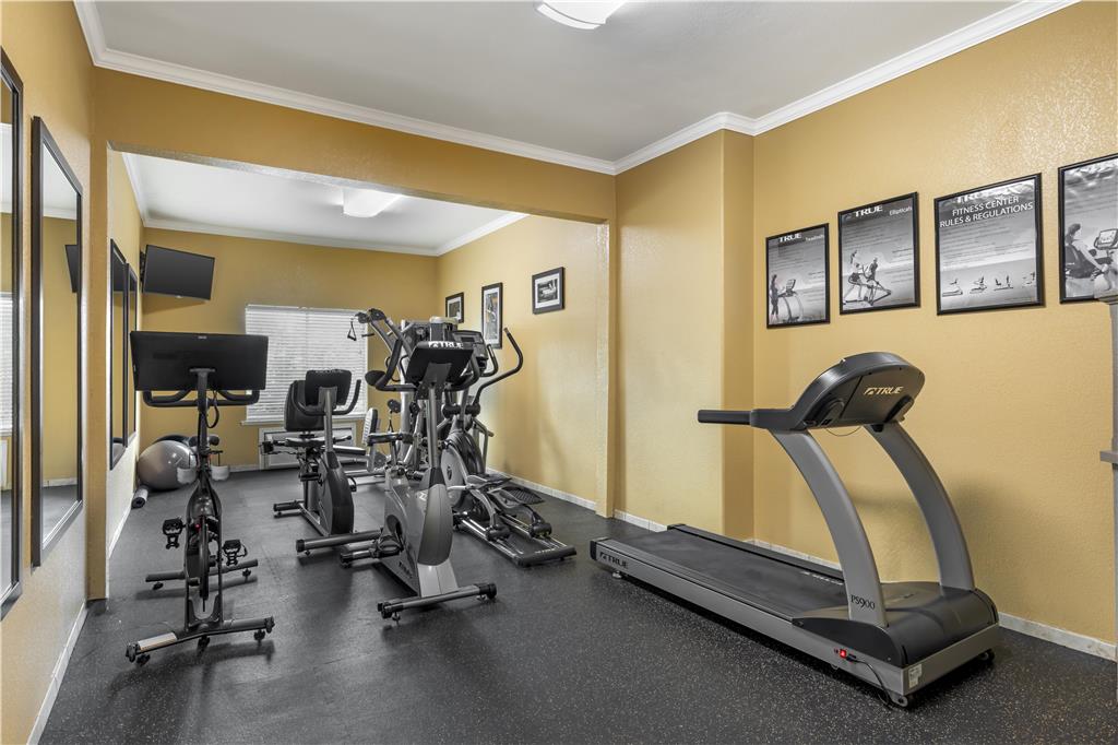 Best Western Plus Waxahachie Inn & Suites - photo 35