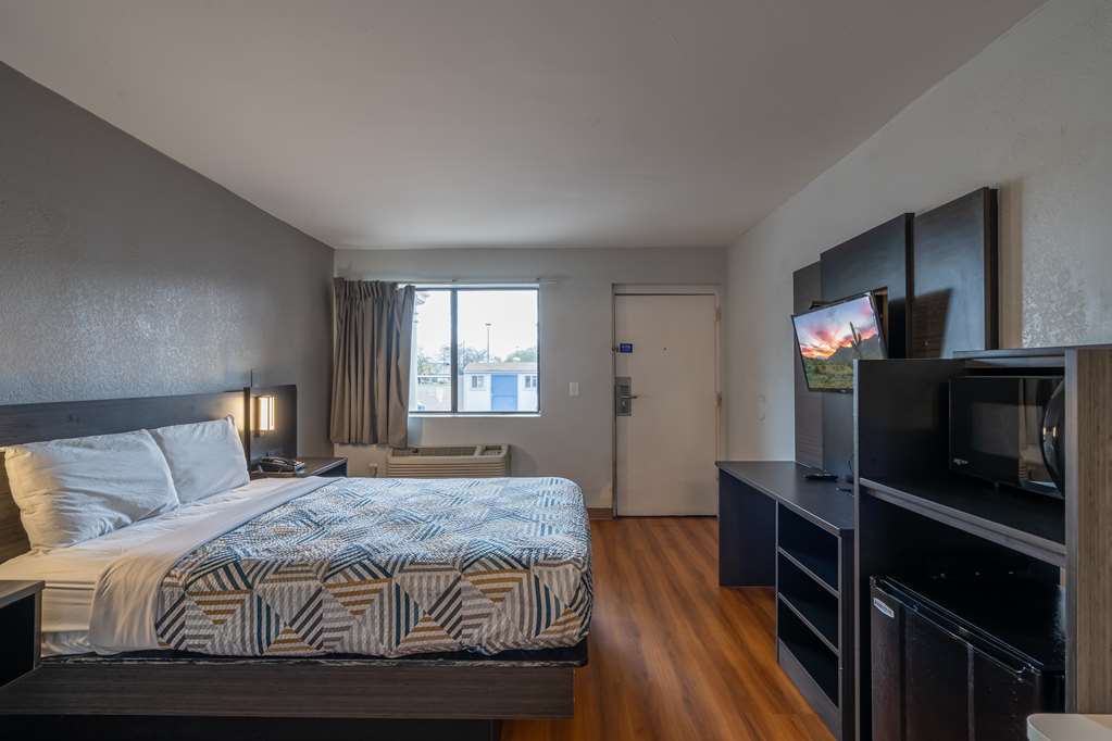 Motel 6 Chandler - photo 6
