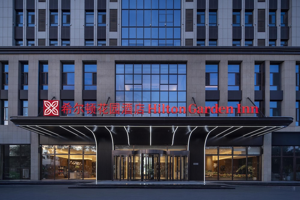 Hilton Garden Inn Zhongwei Shapotou in Zhongwei, People's Republic of China