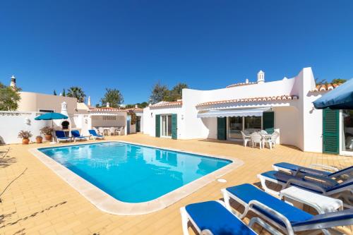 Casa do Farol — 4-Star Luxury Hotel in Carvoeiro, Portugal