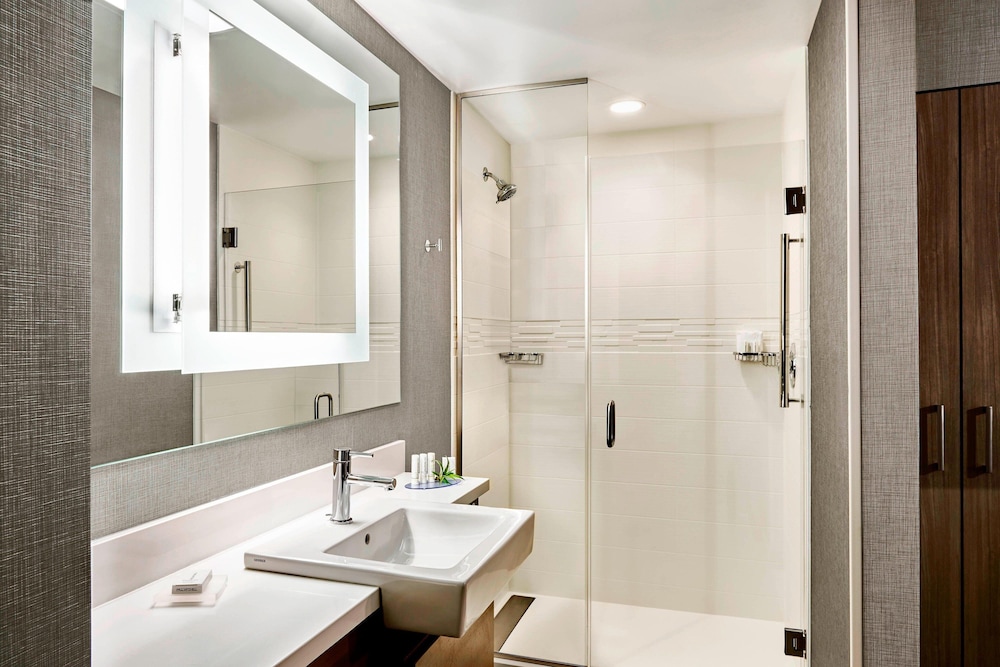 SpringHill Suites by Marriott Fort Myers Estero - photo 18