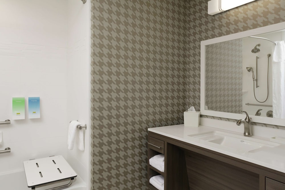 Home2 Suites by Hilton Fort Collins - photo 16