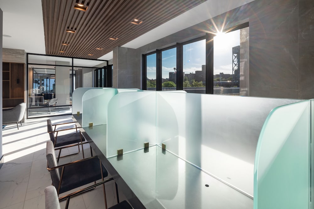 Global Luxury Suites at The Arches - photo 107