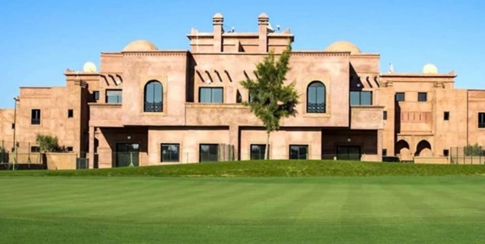 Tres joli Apparemment atlas golf rosort by marwa ilyes — 4-Star Luxury Hotel in Marrakesh, Morocco