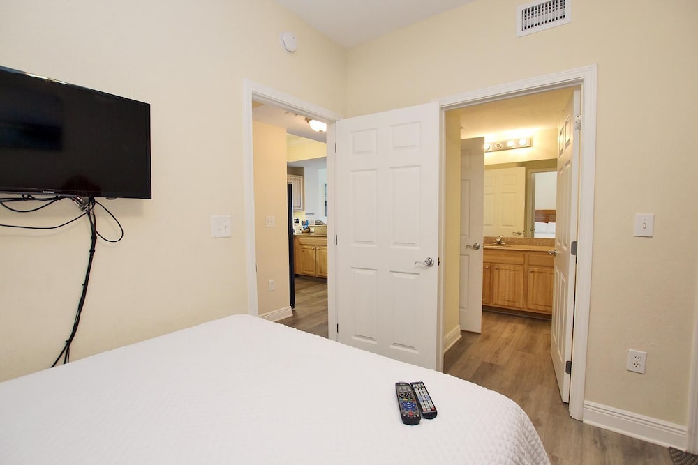 Crystal Tower 1608 - photo 10