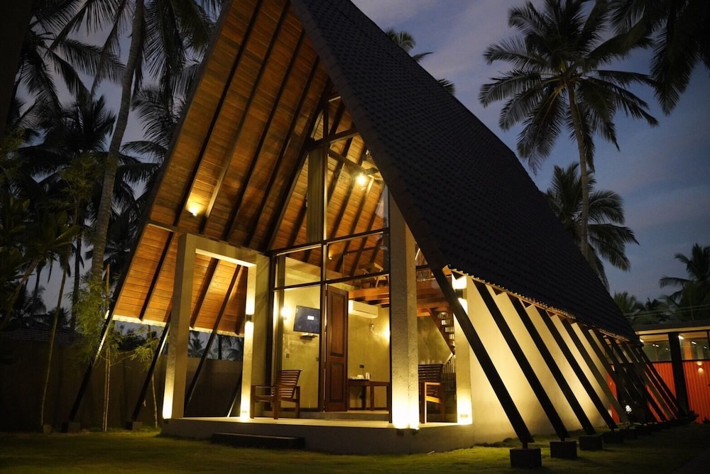 Soluna Beach Resort - last minute hotel in Negombo
