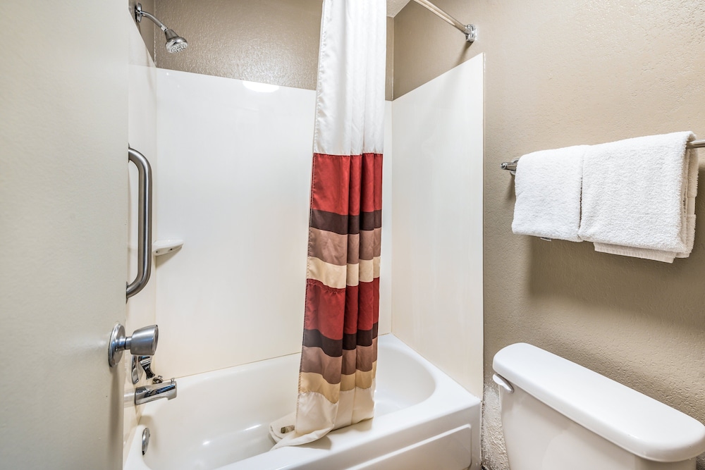 Red Roof Inn Dayton South Miamisburg - photo 22