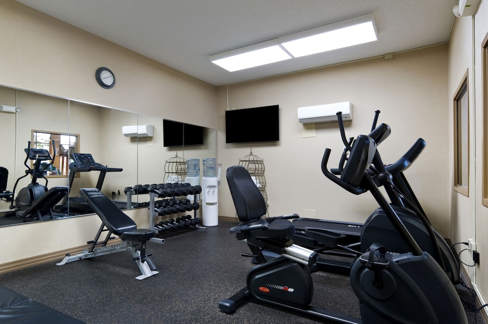 Clubhouse Hotel Suites Sioux Falls - photo 21