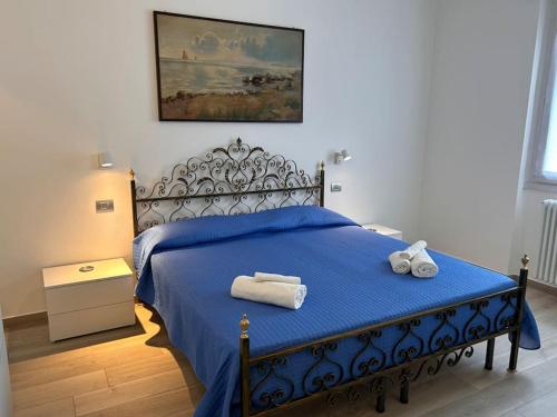 Casa Albatros tra lago e monti — 4-Star Luxury Hotel in Mandello Del Lario, Italy