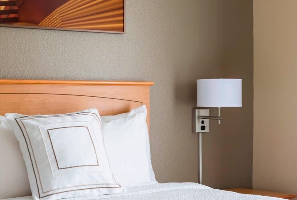 TownePlace Suites By Marriott Phoenix North - photo 12