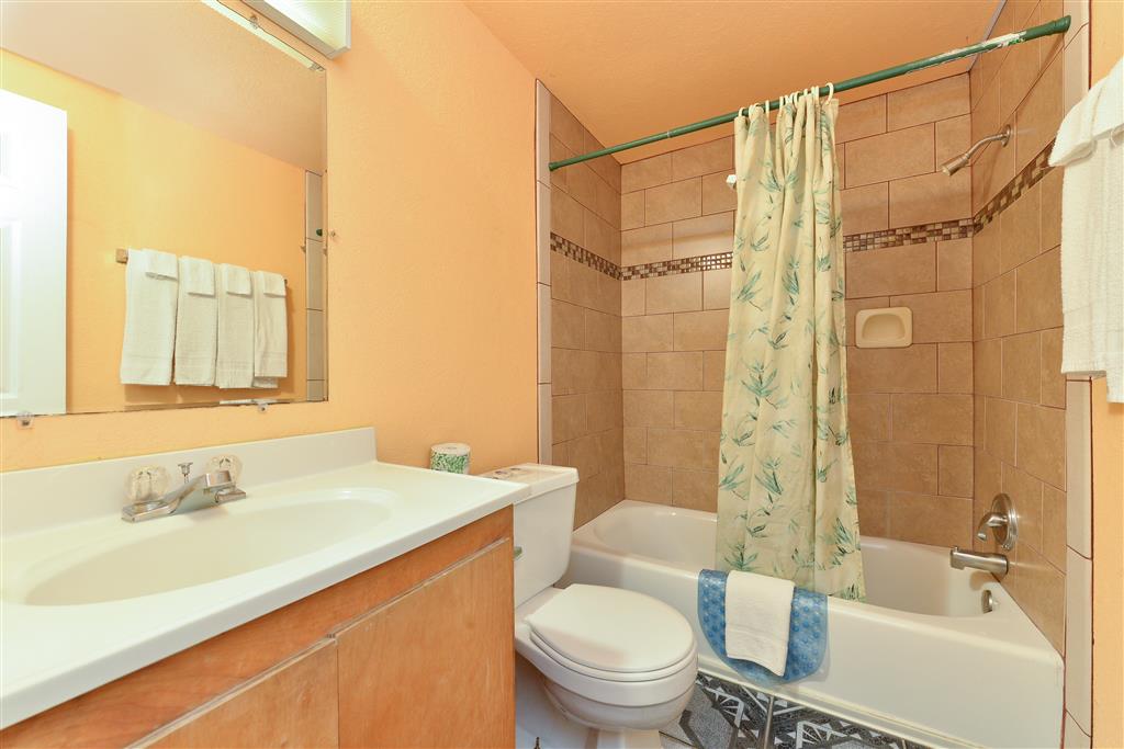 Americas Best Value Inn Port Aransas - photo 13