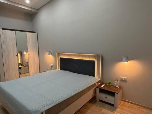 Leonardo apt with a sunset view — 4-Star Luxury Hotel in Bishkek, Kyrgyzstan