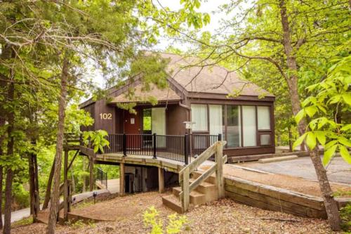 Treetop Village Treetop Escape 102 — hotel in Four Seasons
