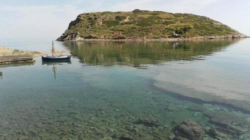 on the sea Despoina apartment at Mochlos Creta — 4-Star Luxury Hotel in Sitia, Greece