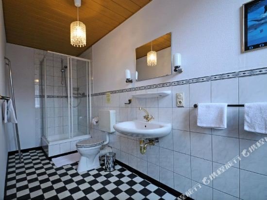 Hotel Reuter - last minute hotel in Haiger
