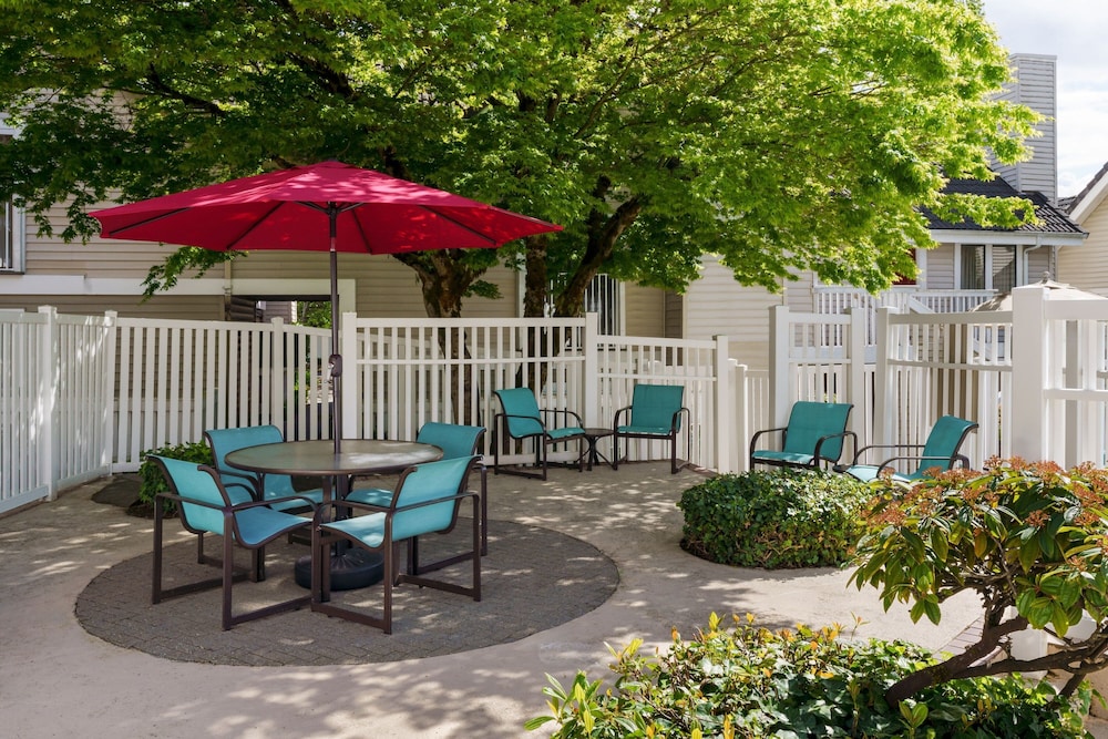 Residence Inn by Marriott Seattle Bellevue - photo 29