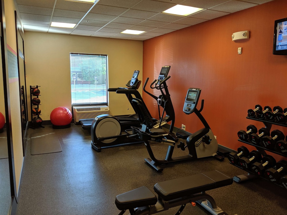 Hampton Inn & Suites Cincinnati Union Center - photo 42