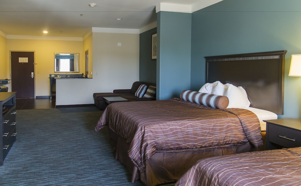Red River Inn And Suites - photo 14