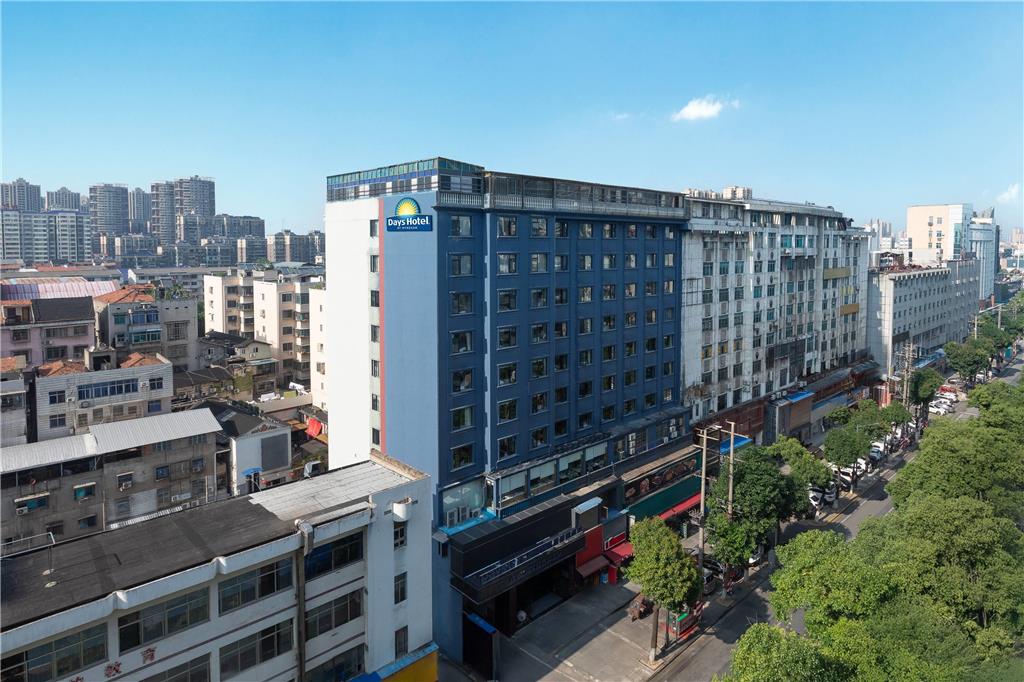 Todayinns - carbon neutral hotel in Yueyang
