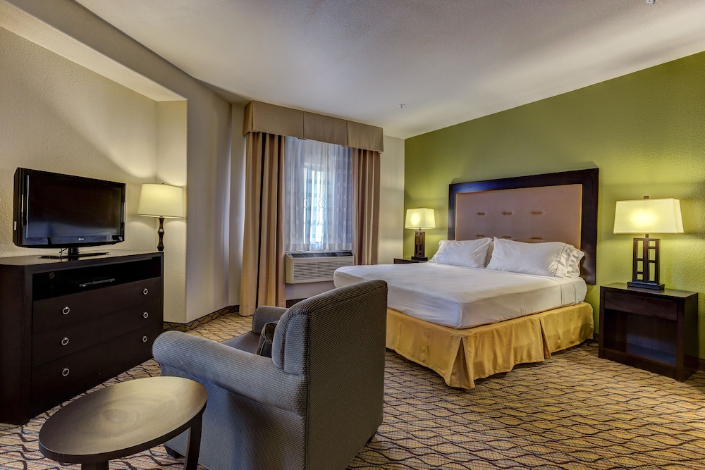 Holiday Inn Express & Suites Montrose Black Canyon Area by IHG - photo 11