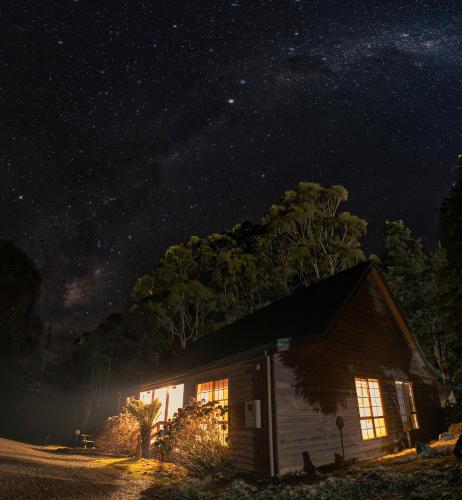 Cradle Gateway Chalets - carbon neutral hotel in Queenstown