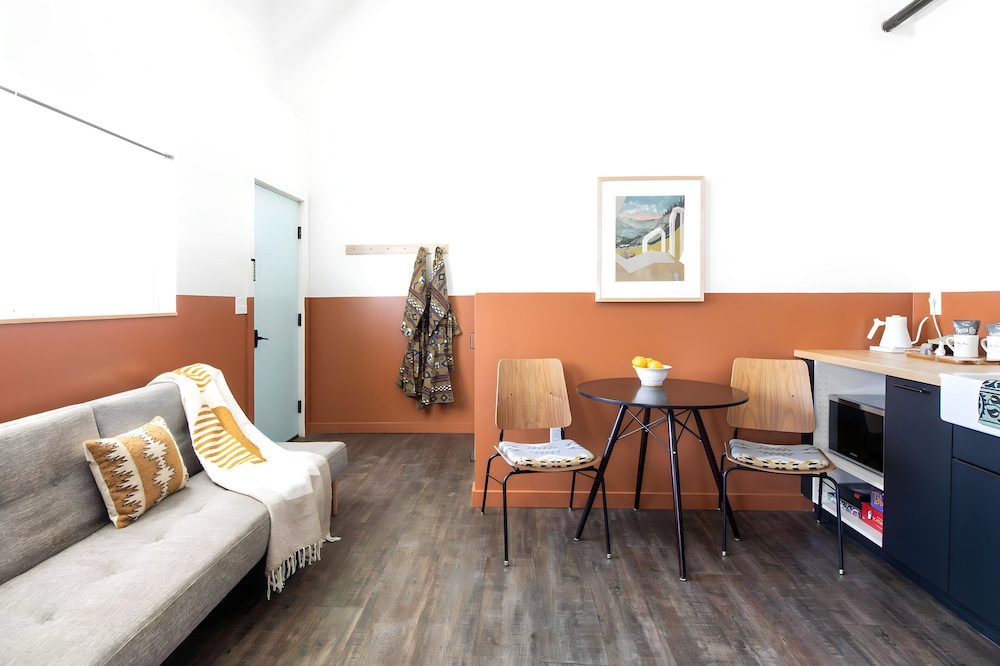 Mellow Moon Lodge - photo 24