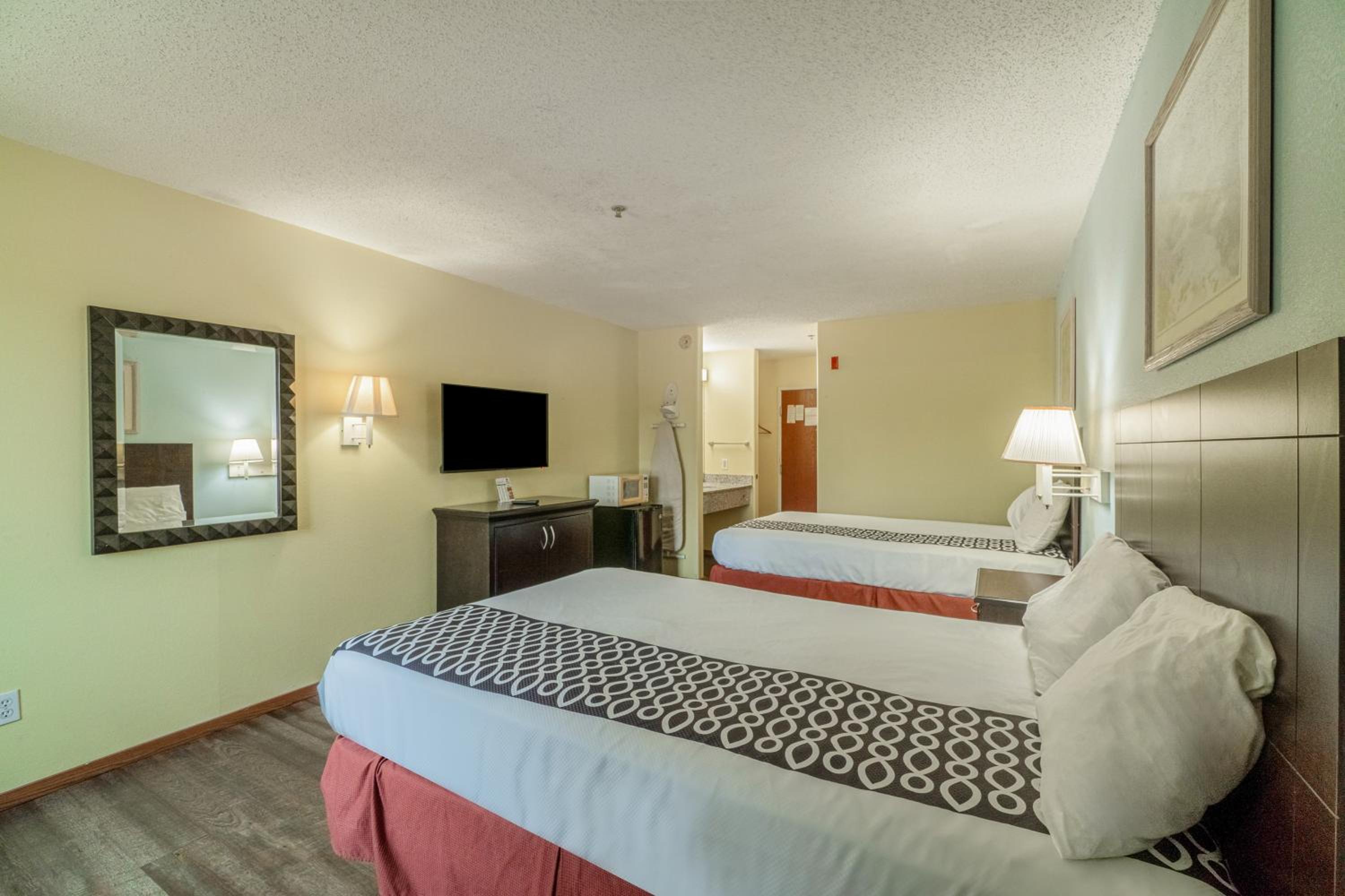 Capital O Fairway Inn Baytown La Porte TX - photo 13