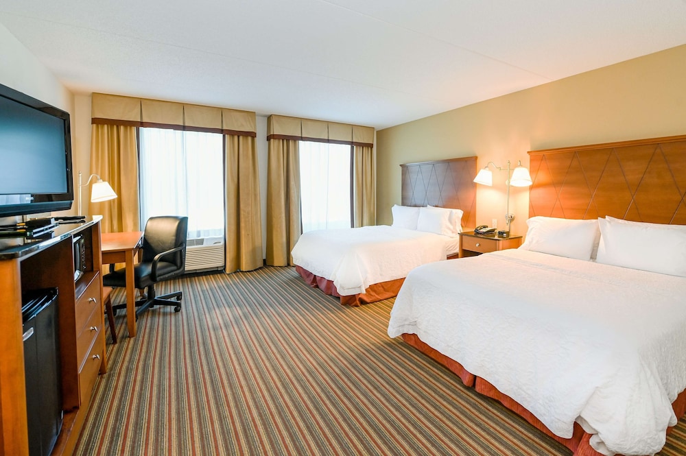 Hampton Inn Hampton Newport News - photo 9