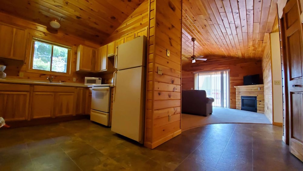 Jasper Ridge Inn Ishpeming - photo 51
