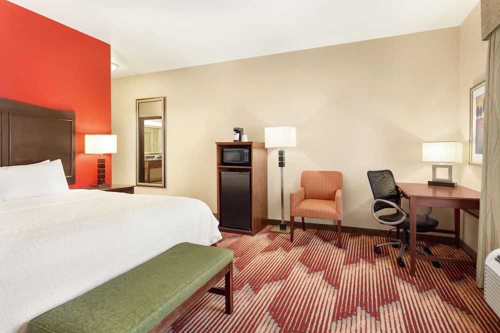 Hampton Inn Sulphur Springs - photo 20