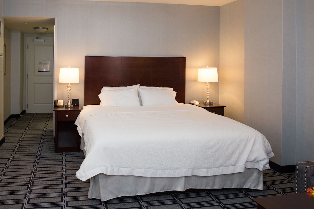 Hampton Inn & Suites Providence Downtown - photo 26