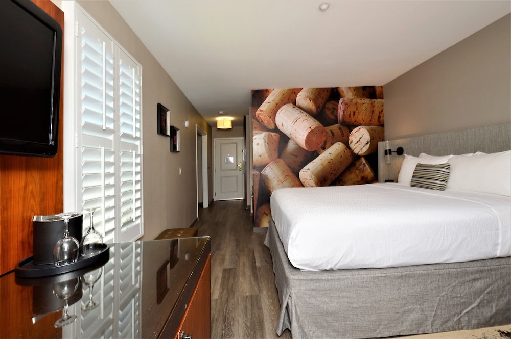 Hotel Indigo Napa Valley by IHG - photo 16