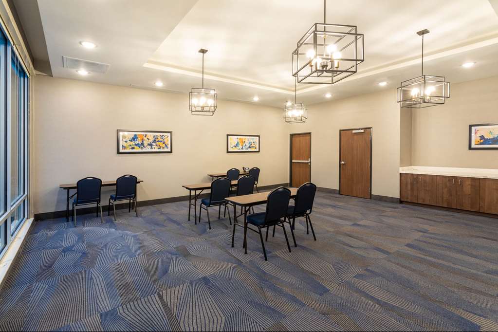 La Quinta Inn & Suites by Wyndham Limon - photo 34