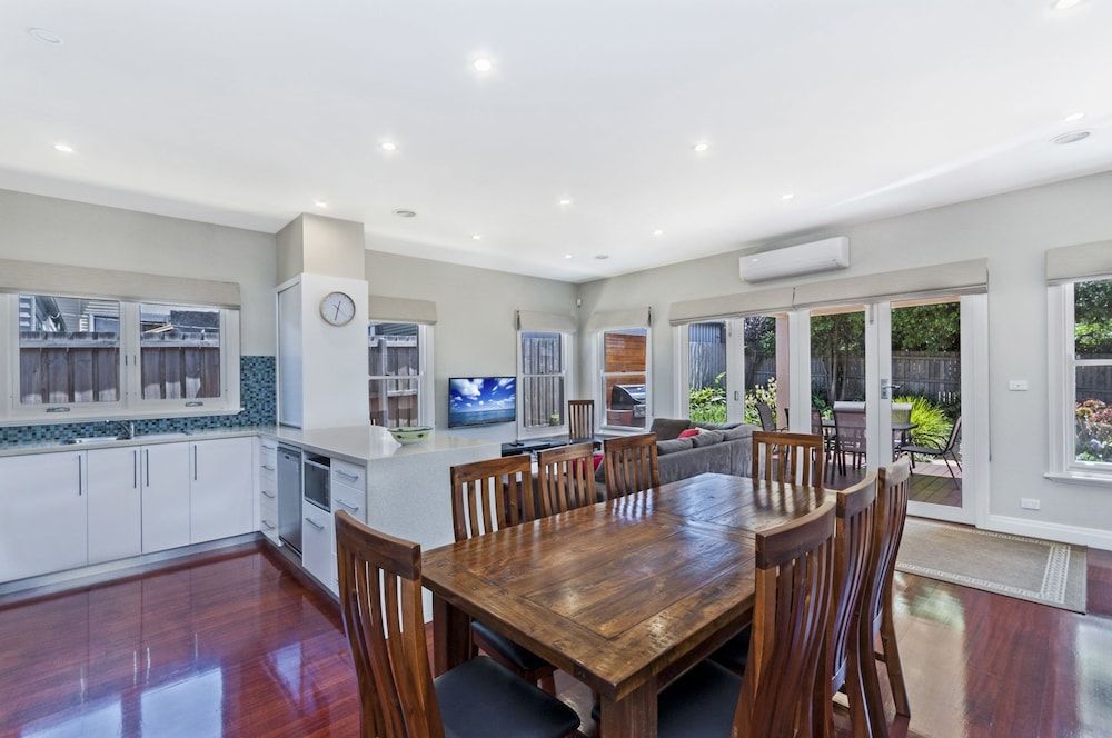 Merri Place — 4-Star Luxury Hotel in Warrnambool, Australia