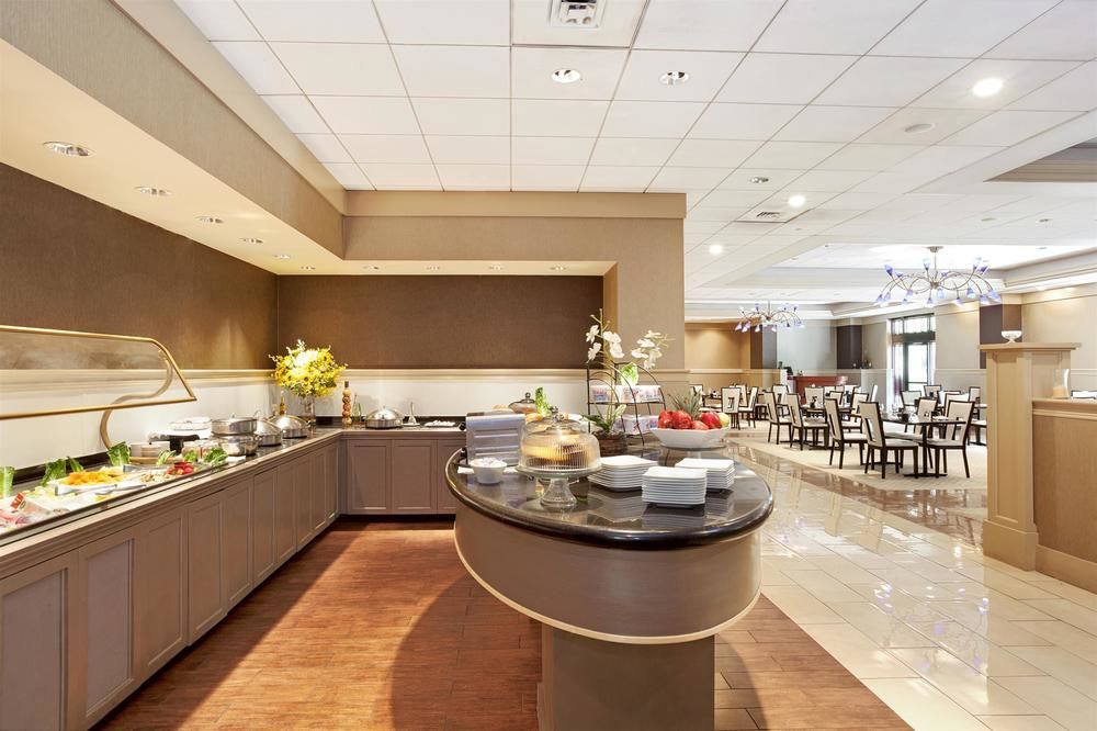 Wyndham Garden Trenton - photo 9