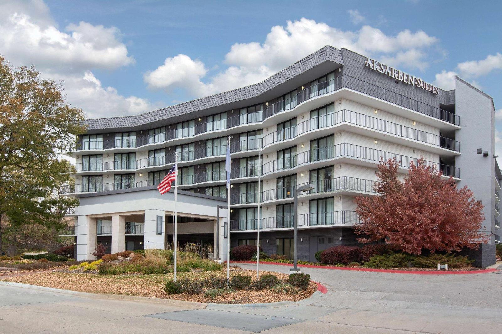 Aksarben Suites Trademark Collection by Wyndham - featured photo