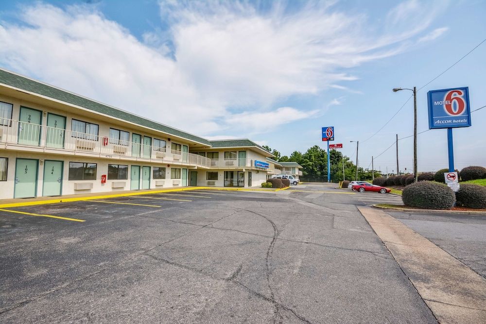 Motel 6 Tuscaloosa - photo 27