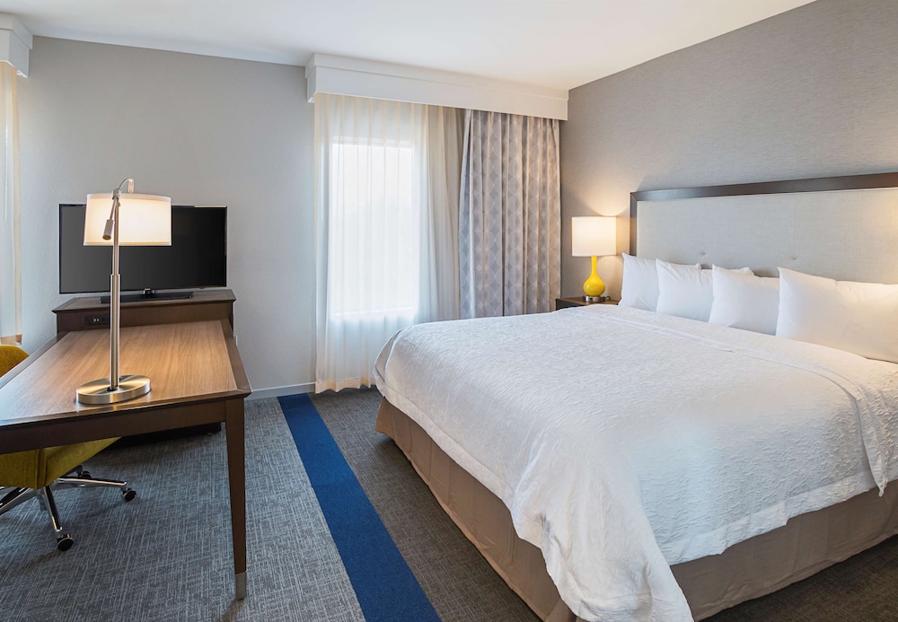 Hampton Inn & Suites Colleyville DFW Airport West - photo 14
