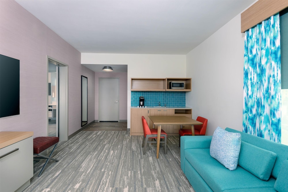 Hilton Garden Inn Cape Canaveral near Cocoa Beach - photo 19