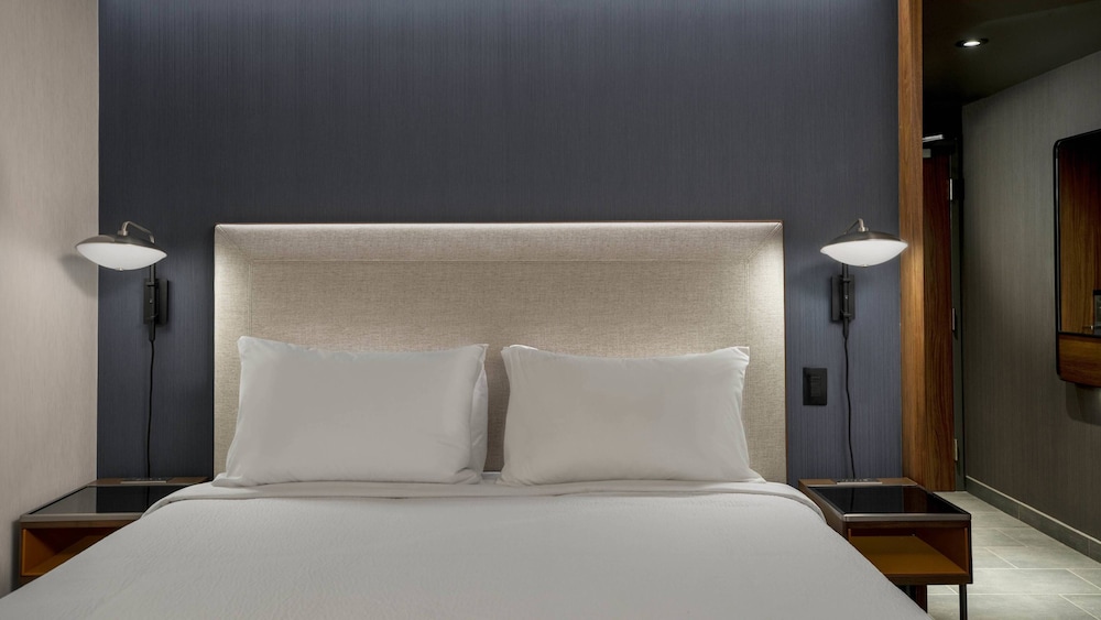 Courtyard by Marriott San Diego Miramar - photo 11