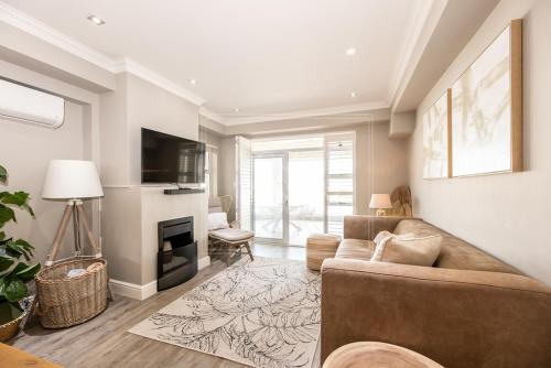 Luxury Beachfront Loft L21 Seaside Village Big Bay Cape Town 3 bedroom